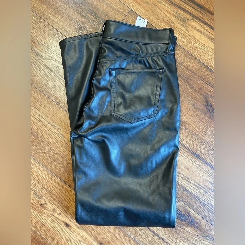 Gap kids 90’s loose high rise size 18 NWT black faux leather